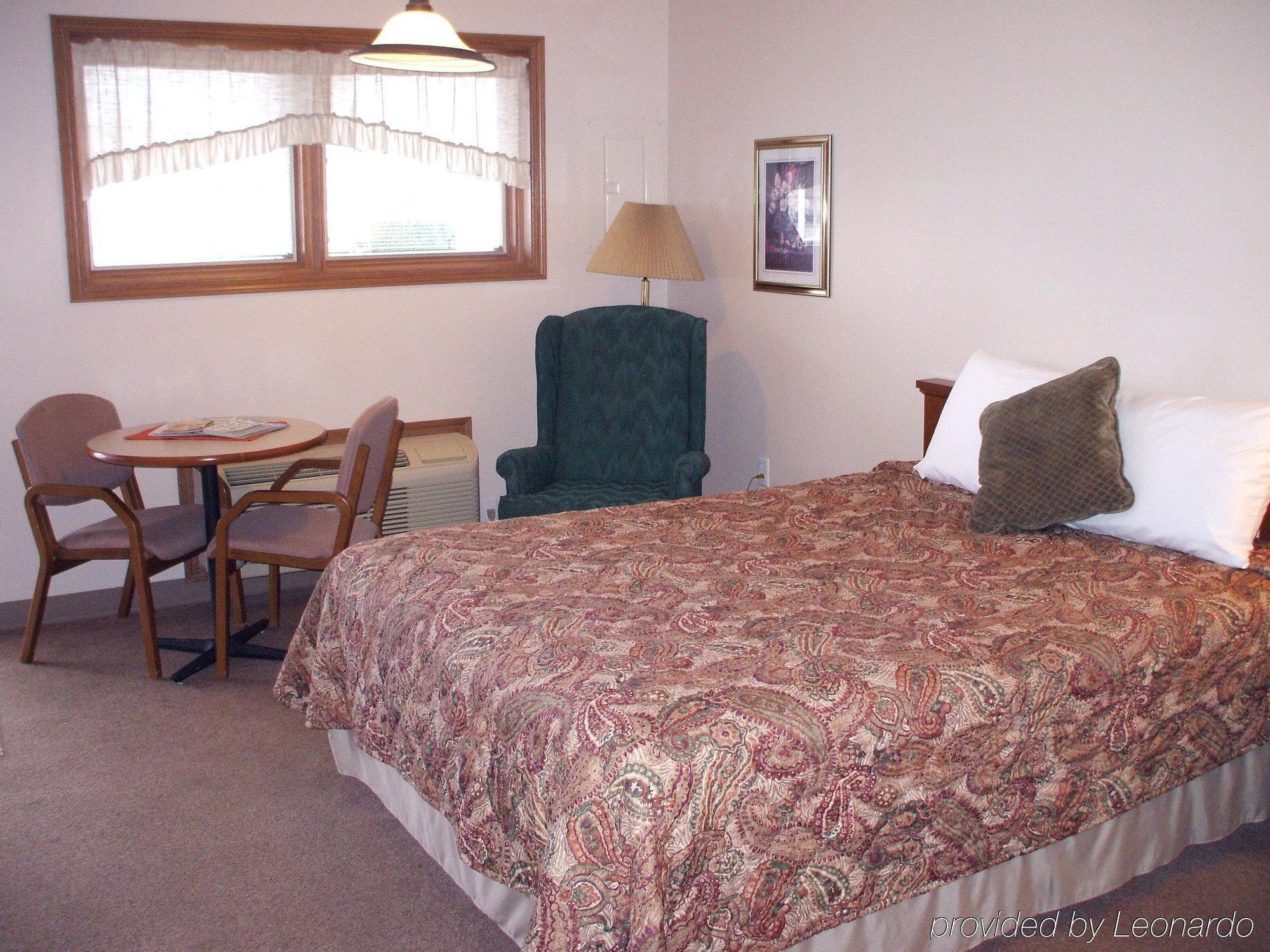 Plaza Motel Bryan Bagian luar foto