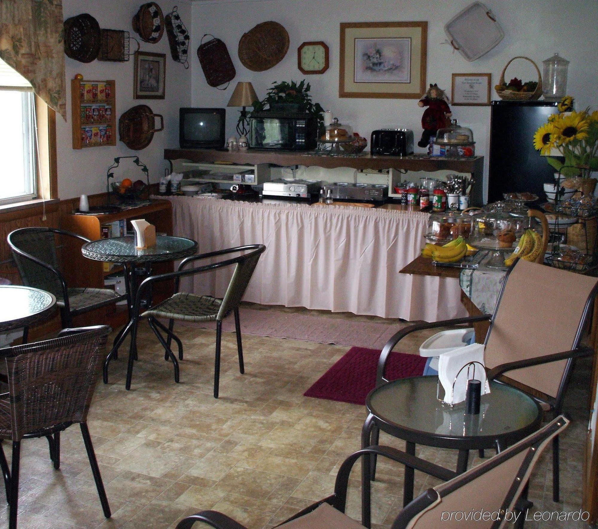 Plaza Motel Bryan Bagian luar foto